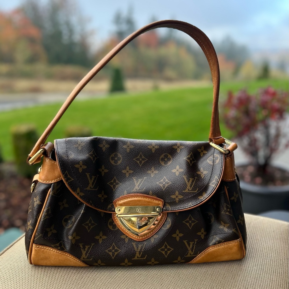 Louis Vuitton Beverly Handbag